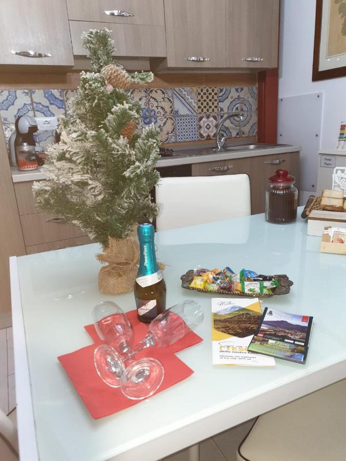 La Casetta Di Tilde Termini Imerese Luaran gambar
