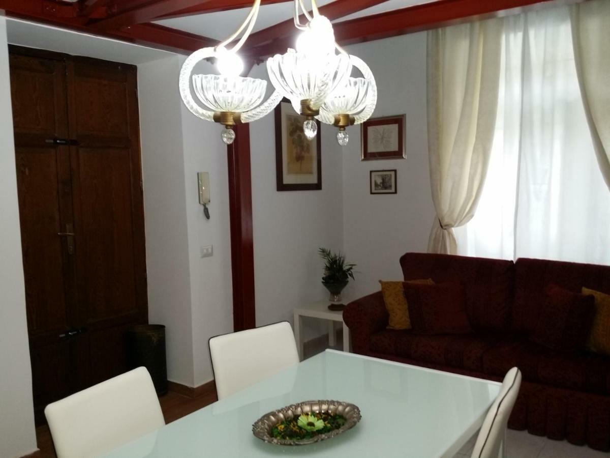 La Casetta Di Tilde Termini Imerese Luaran gambar